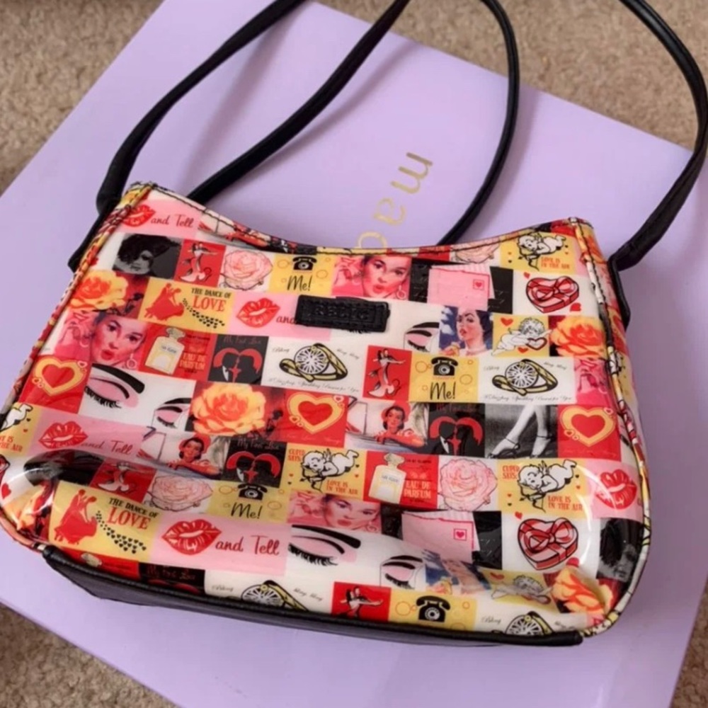 ✨ Valentines day crossbody purse